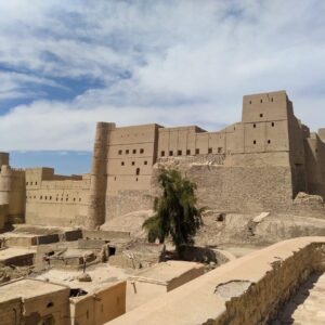 Historical Day Trip to Nizwa, Jabreen Castle, Bahla Fort